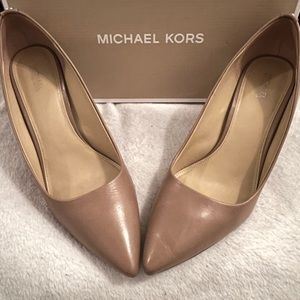 Michael Kors Dorothy Flex Pump